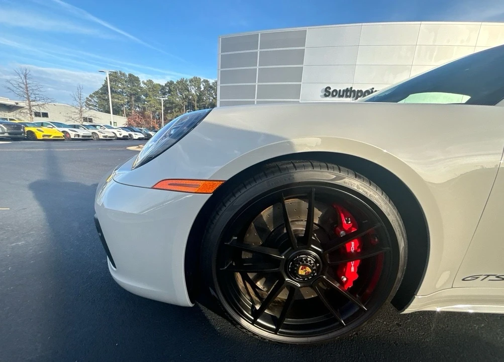 2024 Porsche 992 Targa 4 GTS - Image 3 of 5