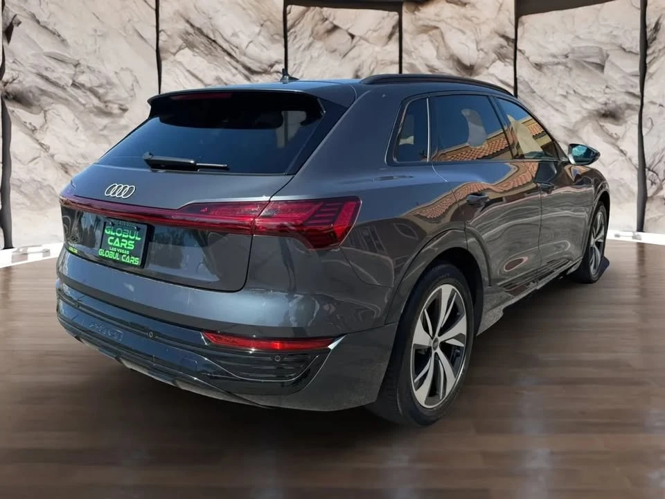 2024 Audi Q8 e-tron - Image 4 of 20
