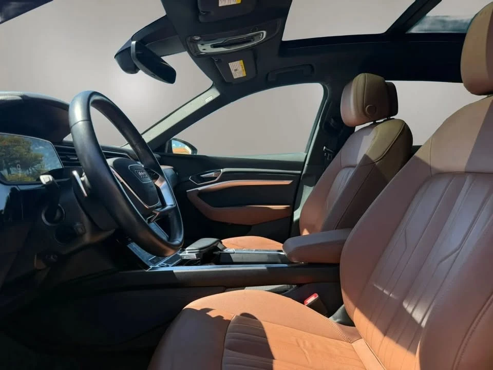 2024 Audi Q8 e-tron - Image 16 of 20
