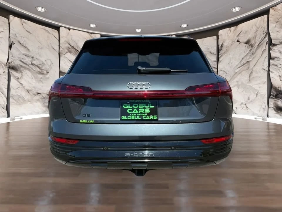 2024 Audi Q8 e-tron - Image 7 of 20