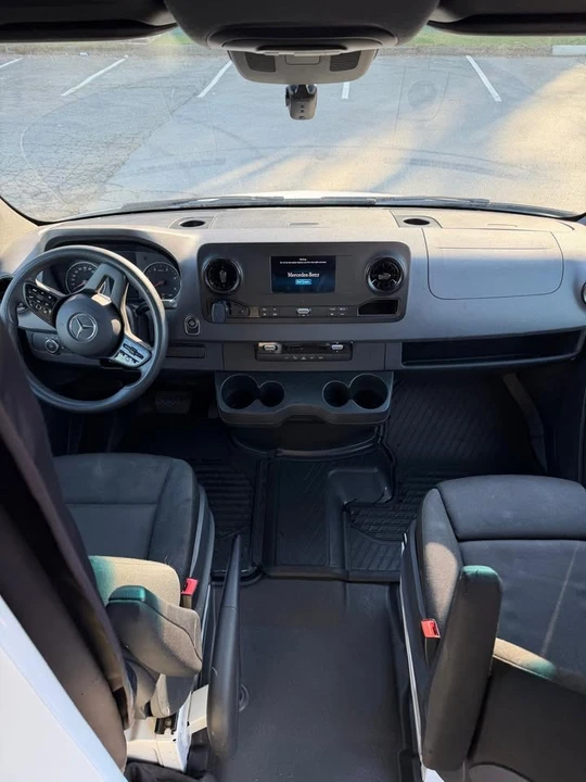 2024 Mercedes-Benz VS30 Sprinter - Image 18 of 20