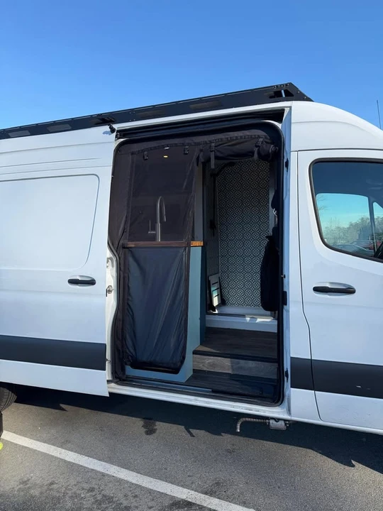 2024 Mercedes-Benz VS30 Sprinter - Image 5 of 20