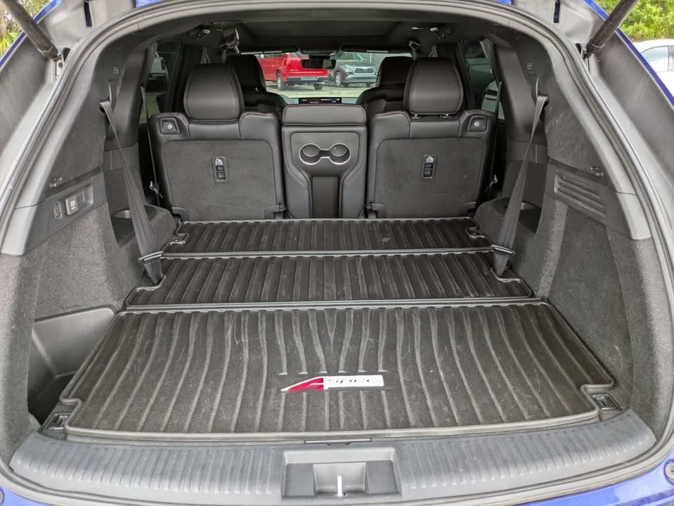 2024 Acura MDX 4th Gen - Image 6 of 16