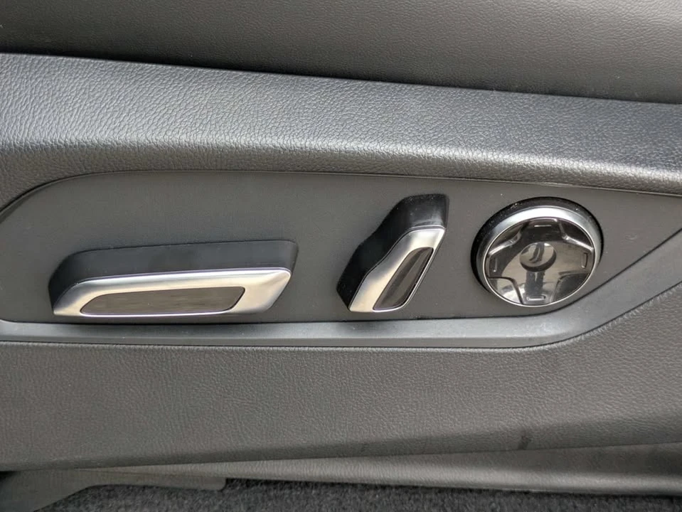 2024 Acura MDX 4th Gen - Image 13 of 16