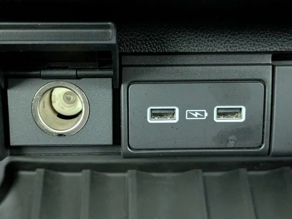 2024 Acura MDX 4th Gen - Image 9 of 16