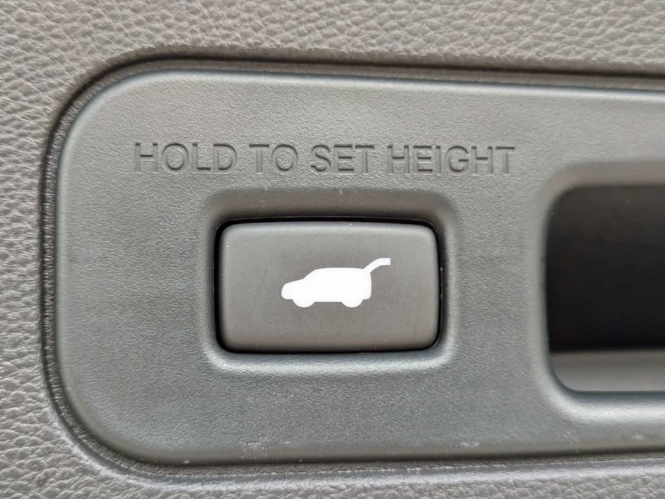 2024 Acura MDX 4th Gen - Image 7 of 16