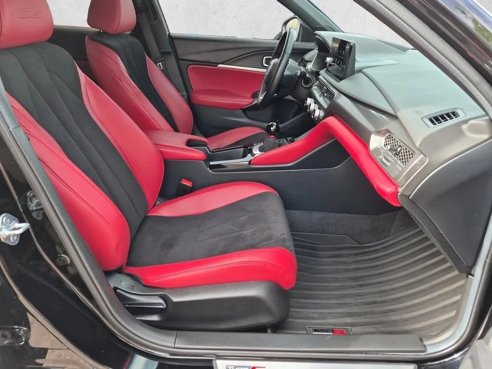 2024 Acura Integra Type S 5th Gen - Image 16 of 17