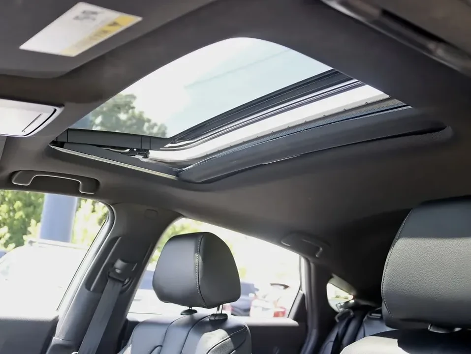 2024 Acura Integra 5th Gen - Image 17 of 19