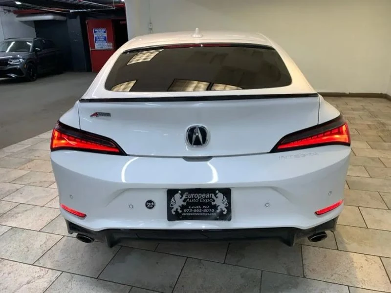 2024 Acura Integra 5th Gen - Image 8 of 12