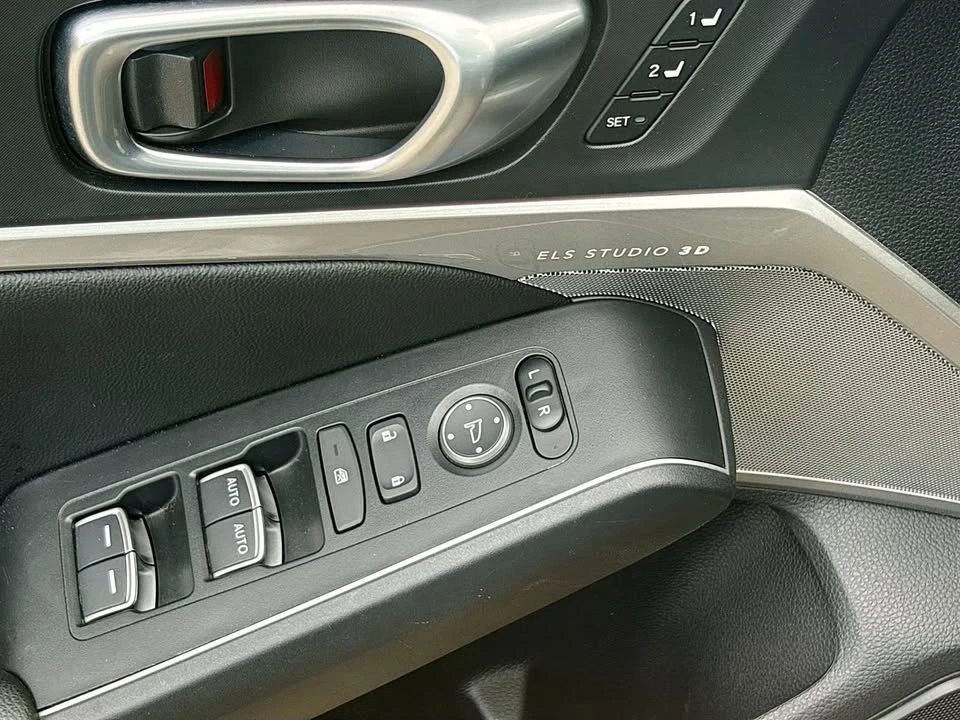 2024 Acura Integra 5th Gen - Image 17 of 20