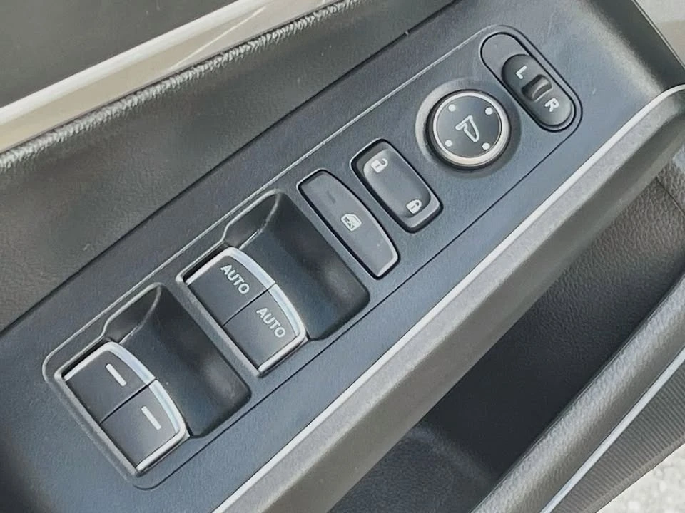 2024 Acura Integra 5th Gen - Image 17 of 20