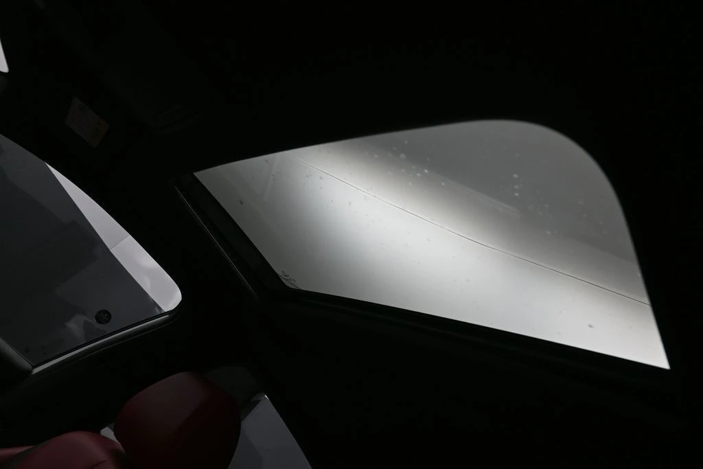 2024 Acura Integra 5th Gen - Image 18 of 31