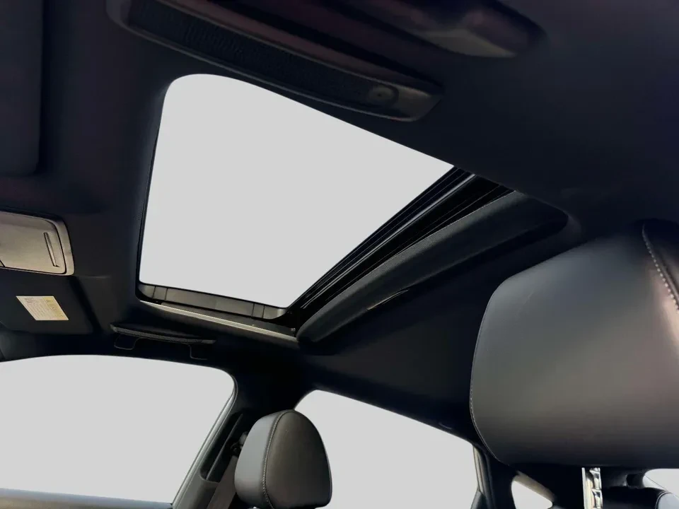 2024 Acura Integra 5th Gen - Image 10 of 16