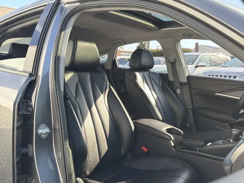 2024 Acura Integra 5th Gen - Image 9 of 20