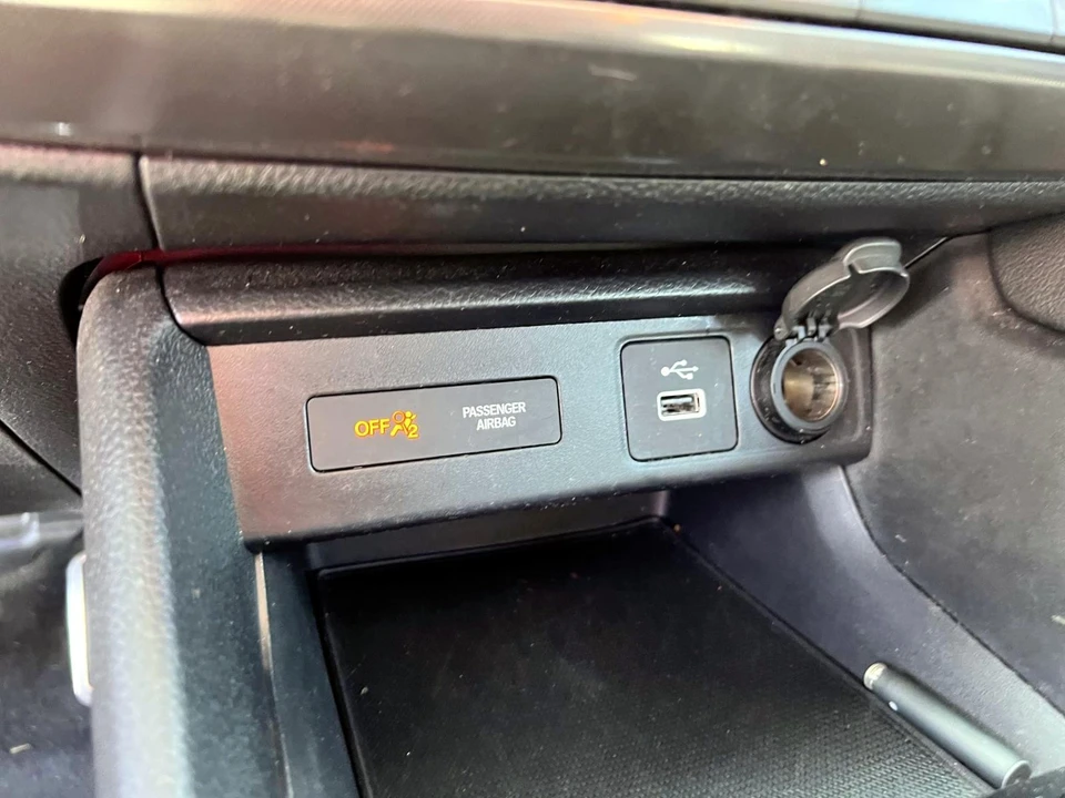2024 Acura Integra 5th Gen - Image 17 of 21
