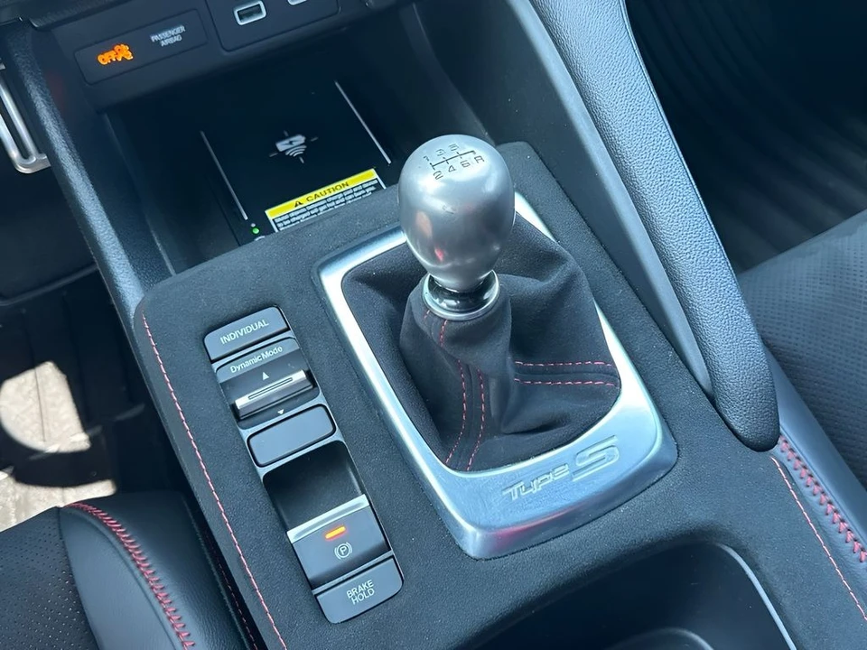 2024 Acura Integra Type S 5th Gen - Image 16 of 31