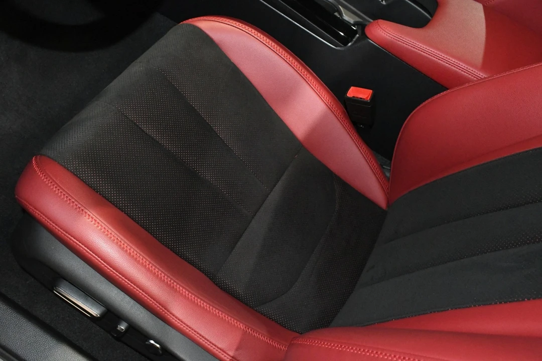 2024 Acura Integra Type S 5th Gen - Image 11 of 12