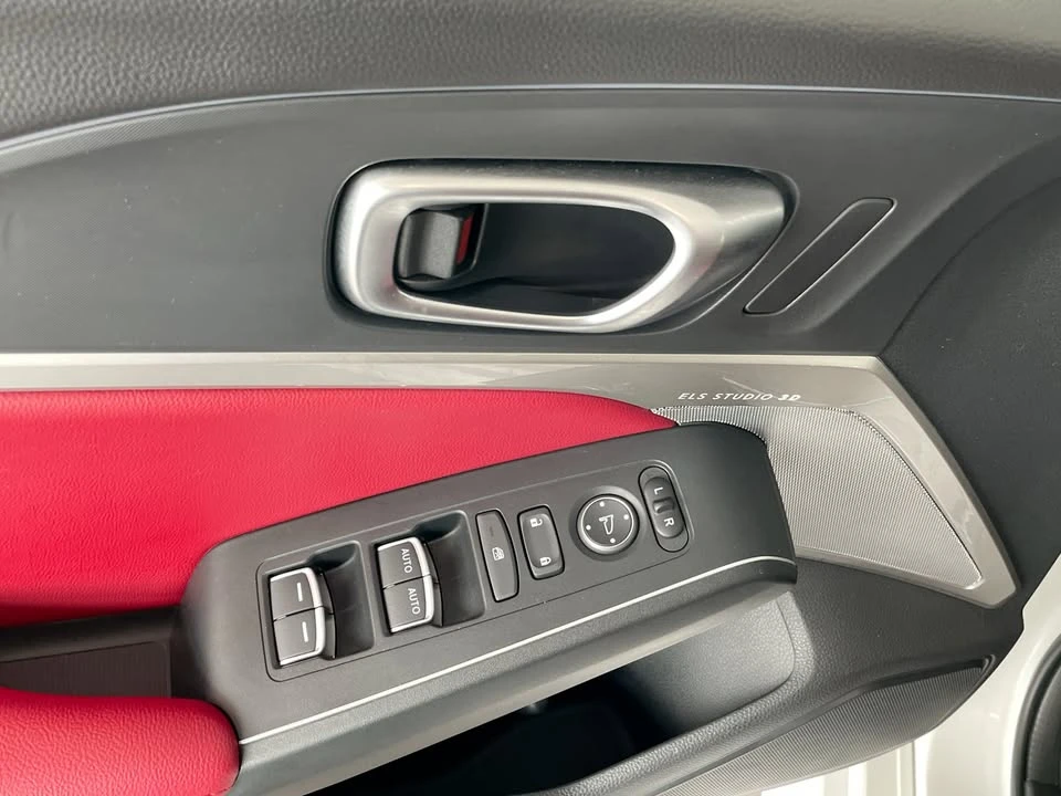 2024 Acura Integra Type S 5th Gen - Image 5 of 16