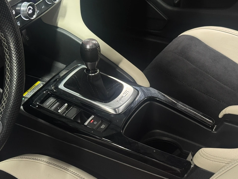 2024 Acura Integra Type S 5th Gen - Image 5 of 16