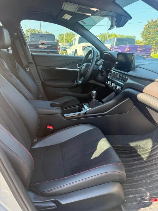 2024 Acura Integra Type S 5th Gen - Image 13 of 16