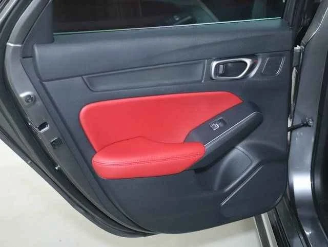 2024 Acura Integra Type S 5th Gen - Image 10 of 15