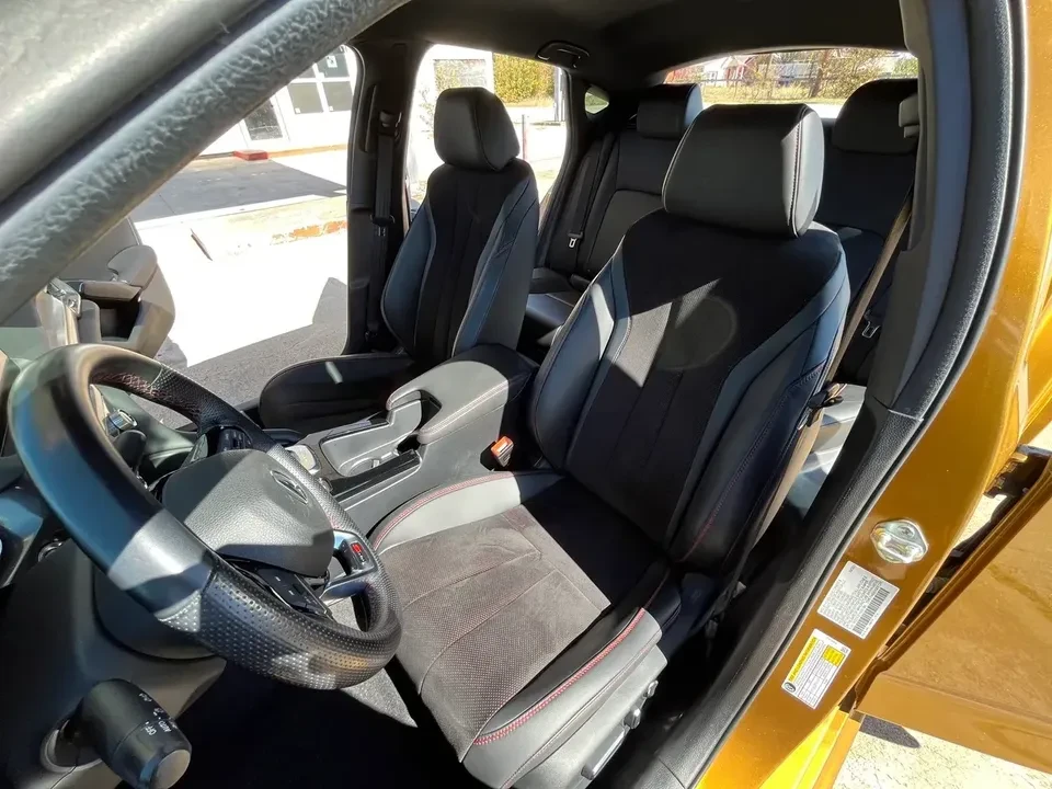 2024 Acura Integra Type S 5th Gen - Image 5 of 9