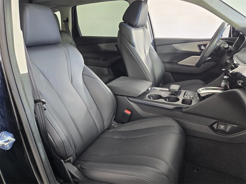 2024 Acura MDX 4th Gen - Image 19 of 21