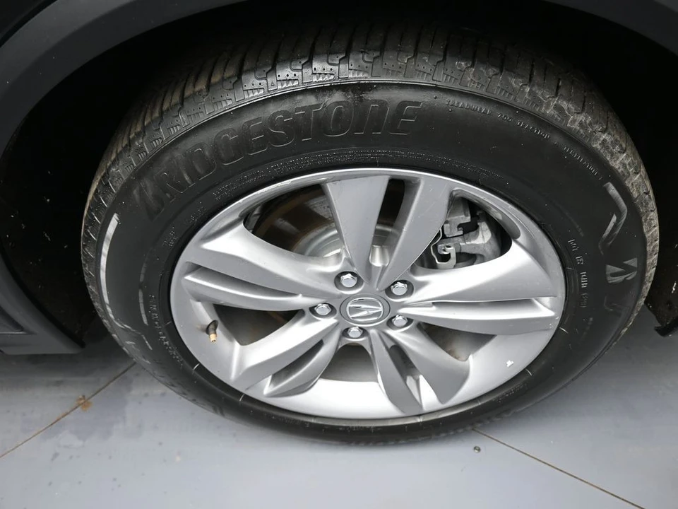 2024 Acura MDX 4th Gen - Image 13 of 21