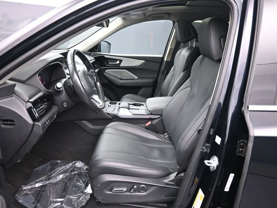 2024 Acura MDX 4th Gen - Image 19 of 21