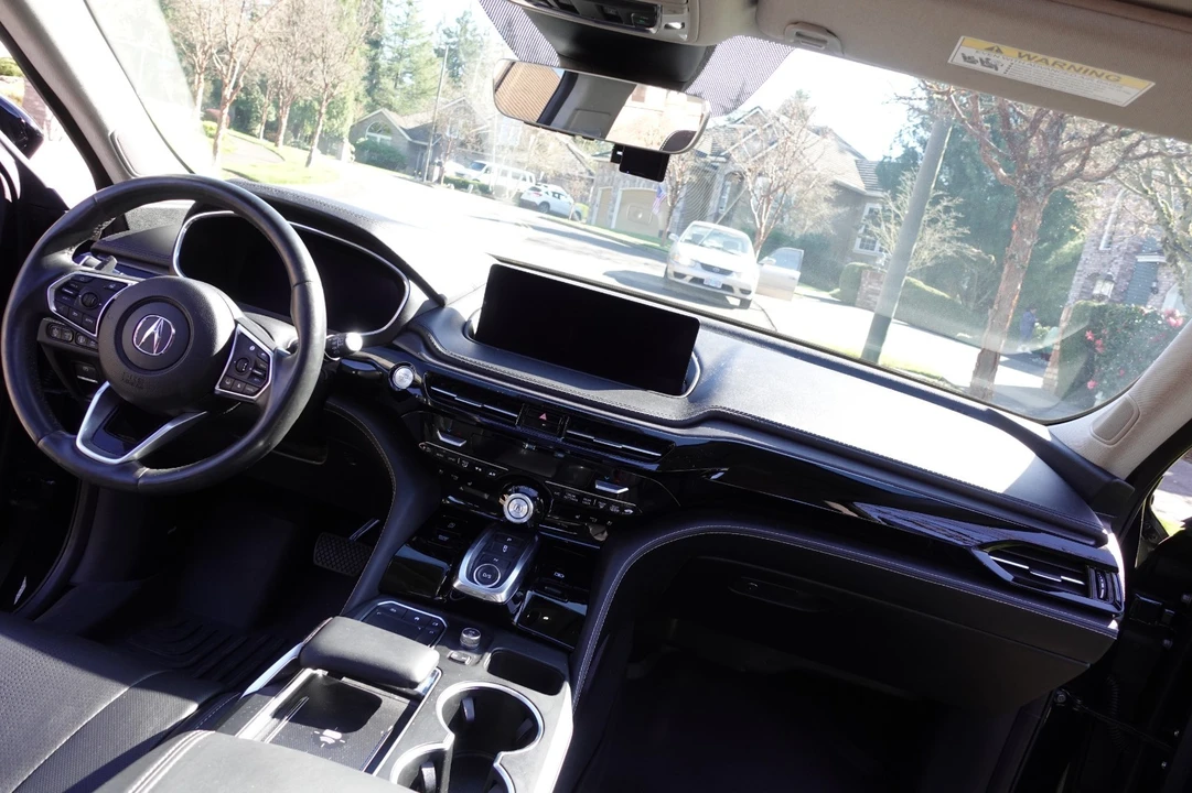 2024 Acura MDX 4th Gen - Image 15 of 21