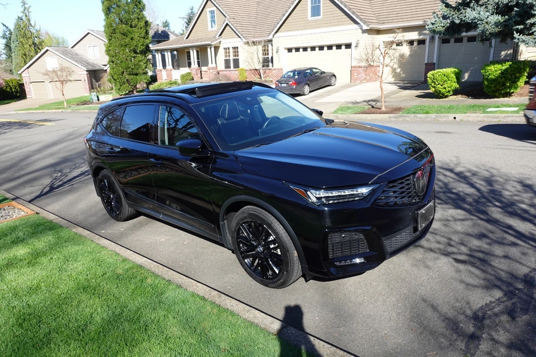 2024 Acura MDX 4th Gen - Image 8 of 21