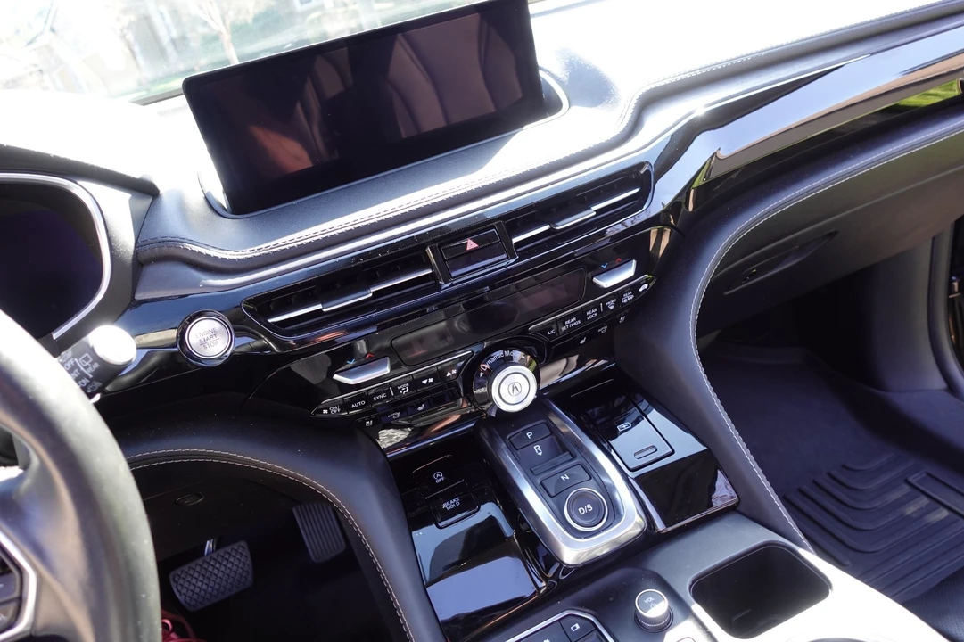2024 Acura MDX 4th Gen - Image 18 of 21