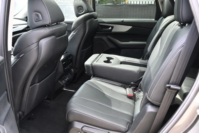 2024 Acura MDX 4th Gen - Image 20 of 21