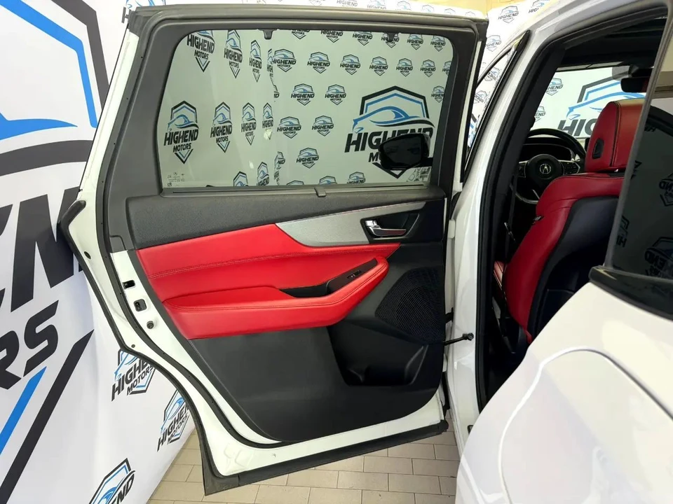 2024 Acura MDX 4th Gen - Image 13 of 21