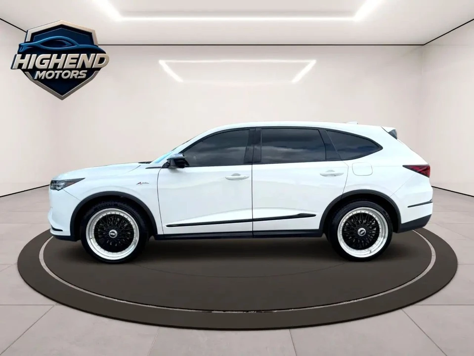 2024 Acura MDX 4th Gen - Image 2 of 21