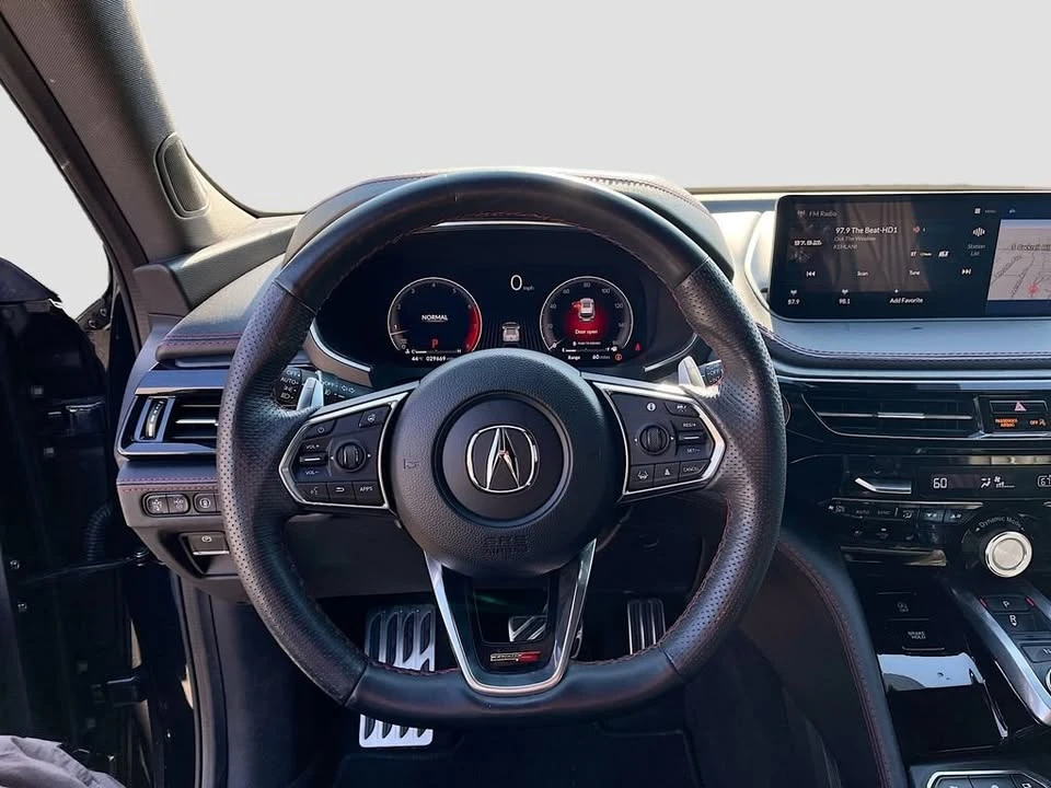 2024 Acura MDX 4th Gen - Image 11 of 20
