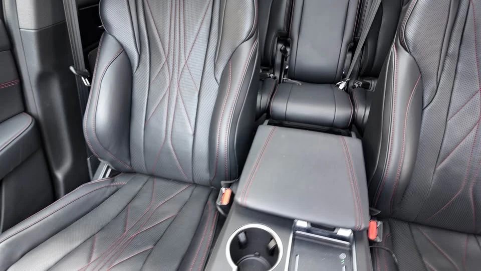 2024 Acura MDX 4th Gen - Image 12 of 16