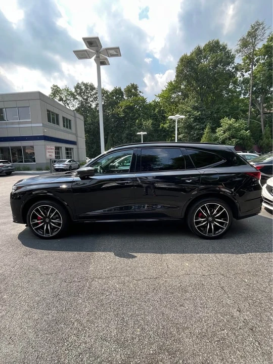 2024 Acura MDX 4th Gen - Image 7 of 20