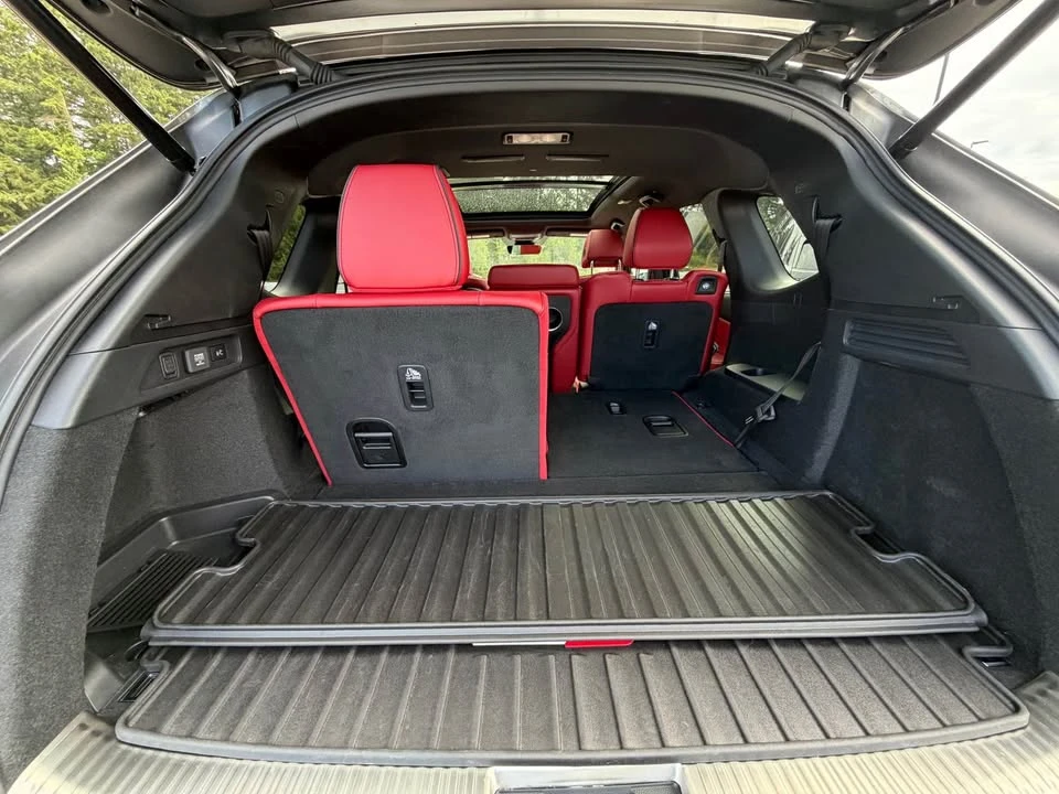 2024 Acura MDX 4th Gen - Image 14 of 16