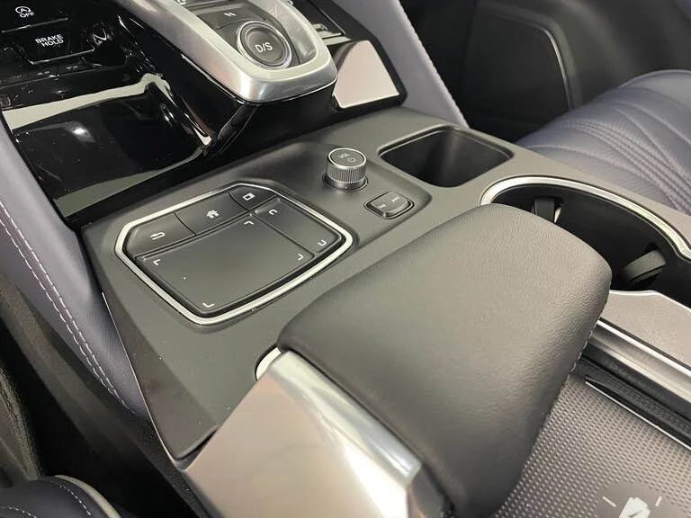 2024 Acura MDX 4th Gen - Image 5 of 9
