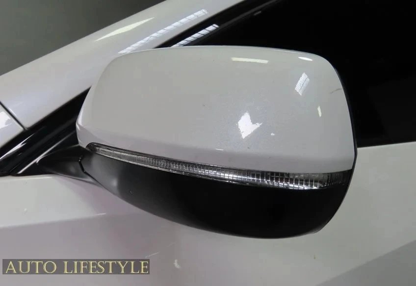 2024 Acura RDX 3rd Gen - Image 16 of 21
