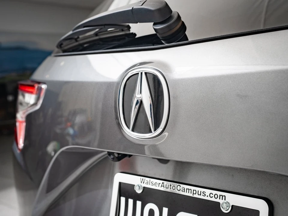 2024 Acura RDX 3rd Gen - Image 17 of 21