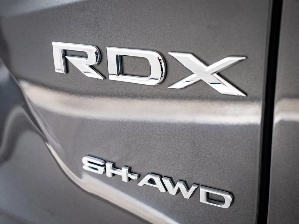 2024 Acura RDX 3rd Gen - Image 9 of 21
