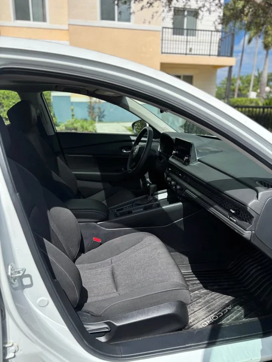 2024 Acura Integra 5th Gen - Image 4 of 10