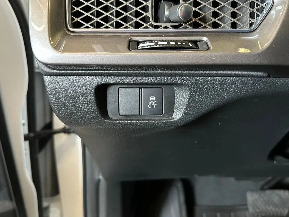2024 Acura Integra 5th Gen - Image 17 of 19