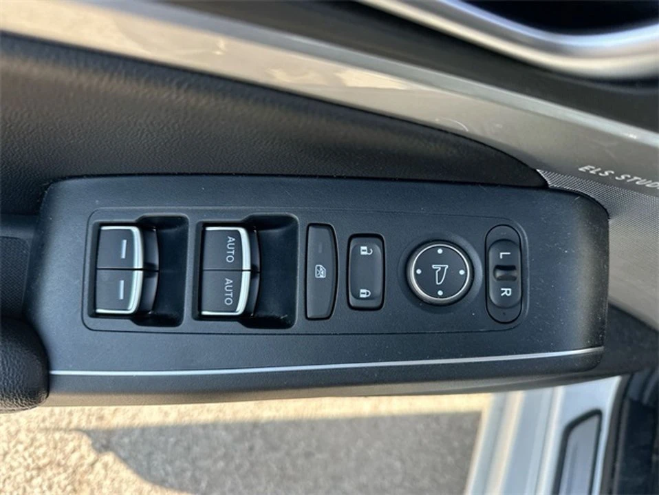 2024 Acura Integra 5th Gen - Image 11 of 18