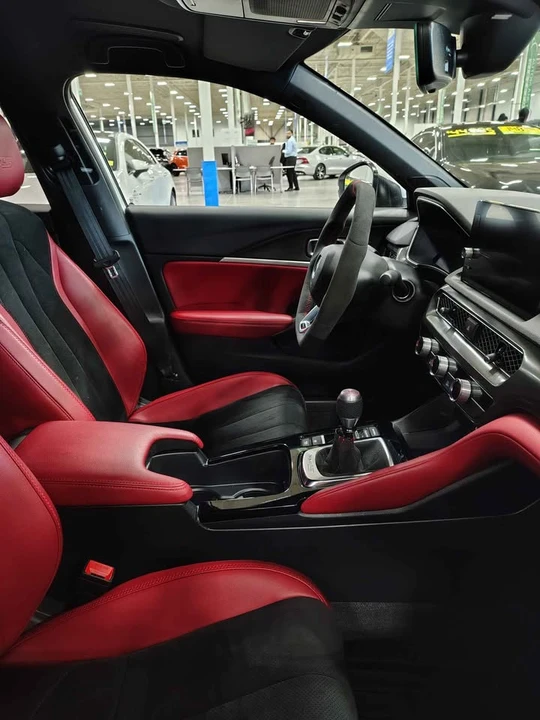 2024 Acura Integra Type S 5th Gen - Image 5 of 11