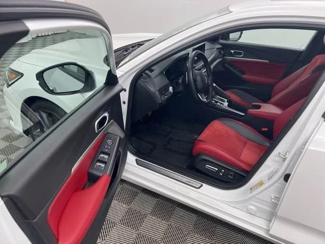 2024 Acura Integra 5th Gen - Image 10 of 17