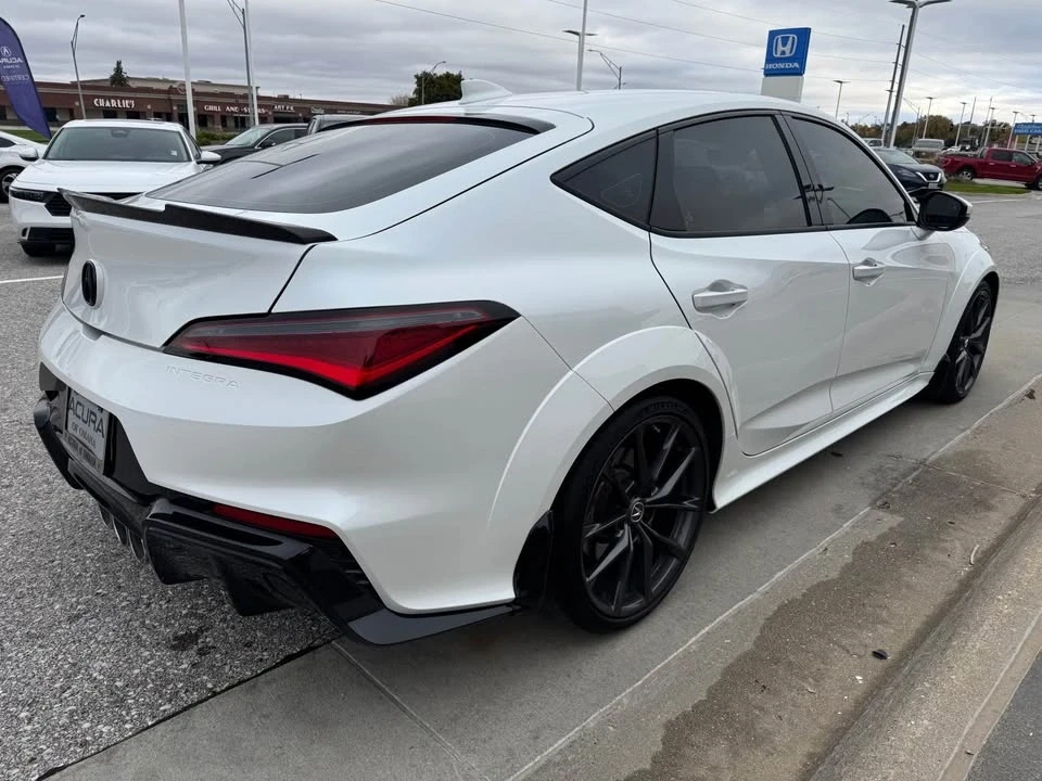 2024 Acura Integra Type S 5th Gen - Image 2 of 18