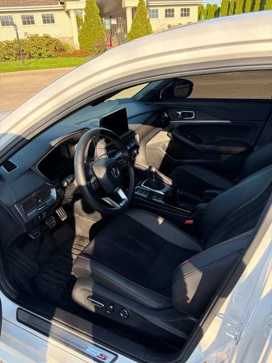 2024 Acura Integra Type S 5th Gen - Image 6 of 10